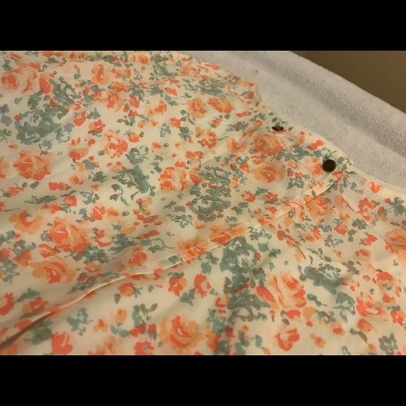 Floral blouse short sleeved - Picture 5 of 6
